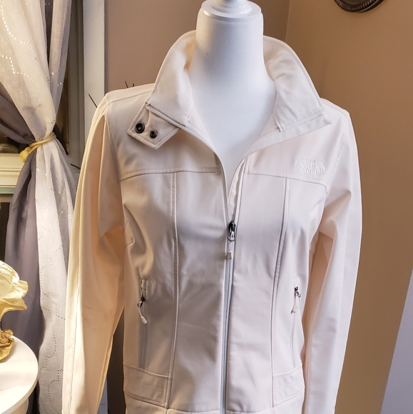 Womens The North Face Lightweight Jacket - Picture 2 of 10